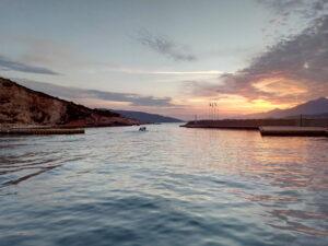 Digital Nomads Under Sail